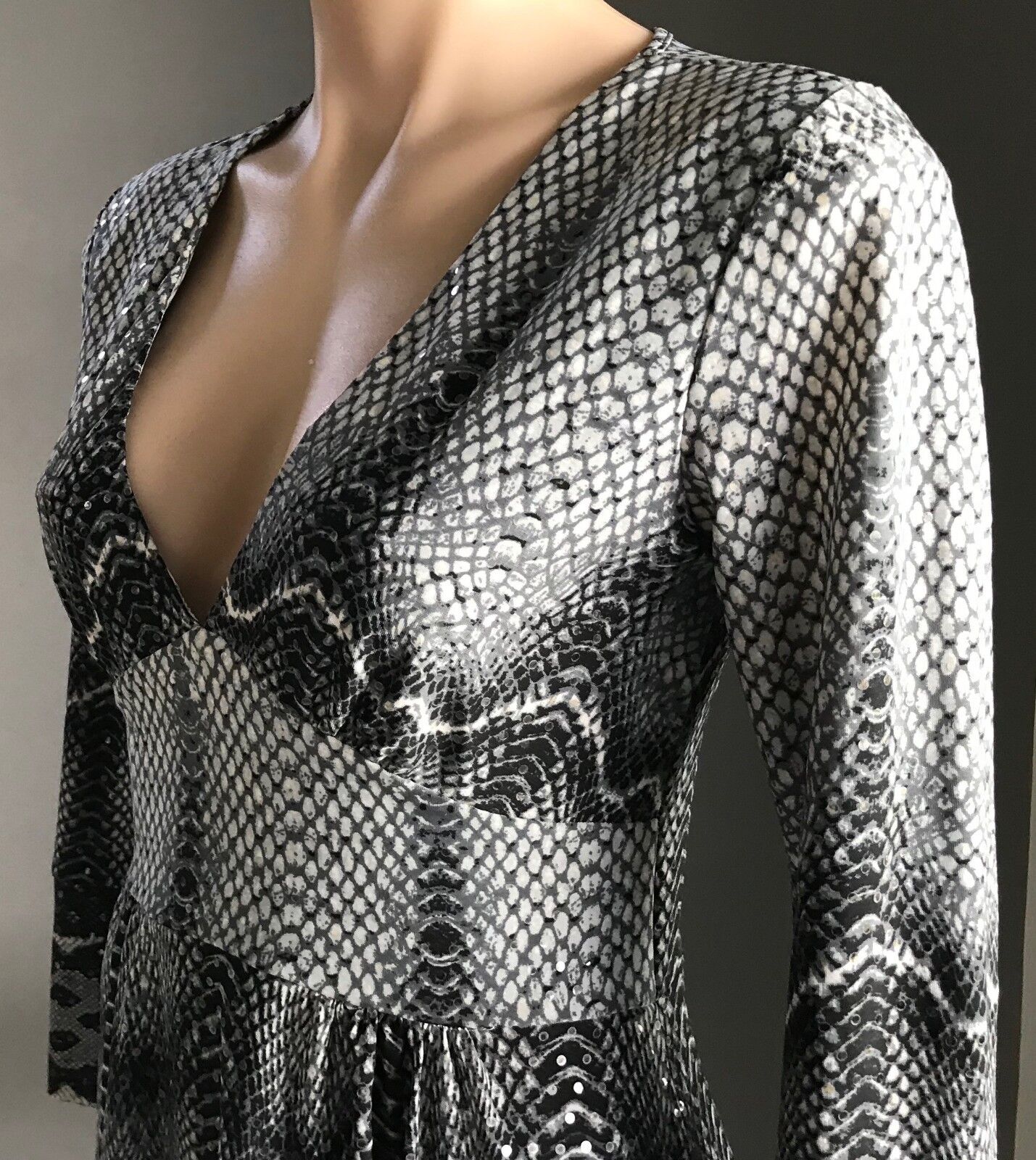 MEI MEI Dress Grey Black Taupe Python Snake Print Spandex Sequins Size 8 10 NEW