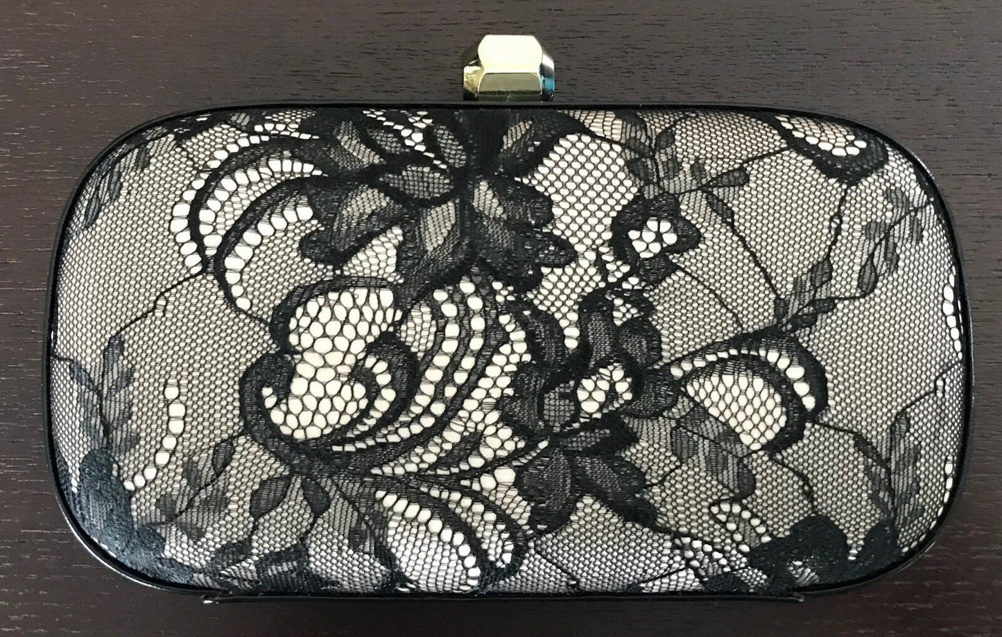 PEEPTOE Shoulder Bag Beige & Lace Patent Pleather Trim Hard Case Clutch