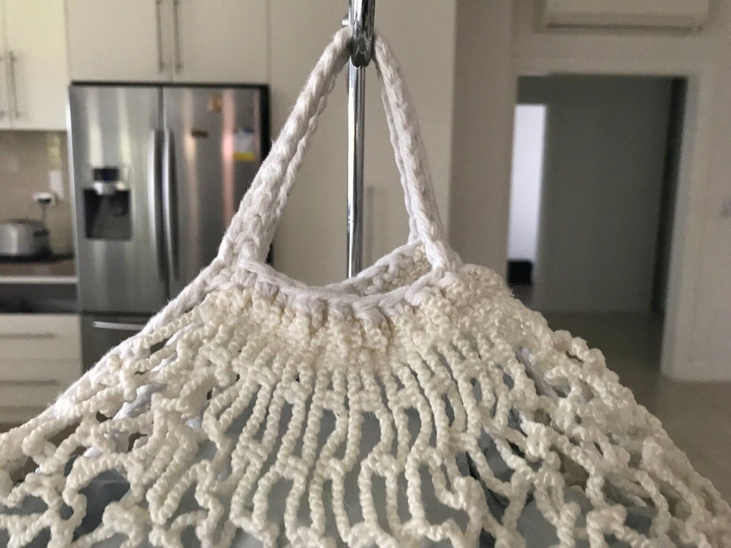 Vintage Striing SHOPPING BAG Cream White Rope Open Mesh Tote Macrame Crochet