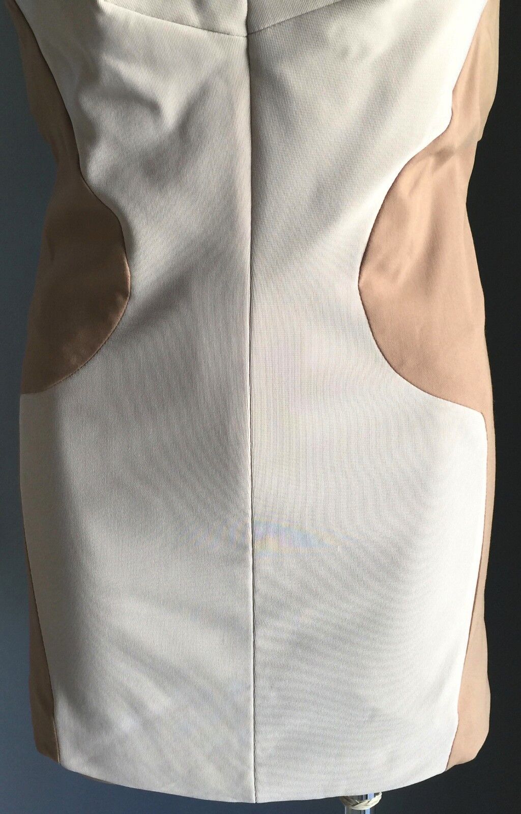 MIKA & GALA Bodycon Mini Dress Sassy Tan & Ivory Sleeveless Stretch Size 12 NEW