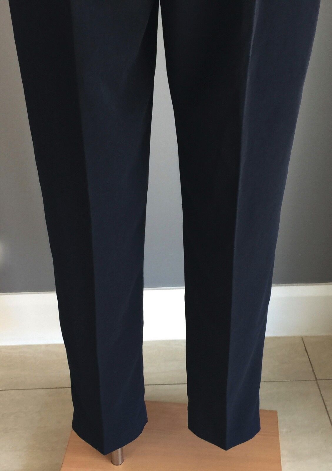 WEINICE GOLD Navy Blue Pegged Pants Trousers Pants Size 10 Gorgeous 1990s NEW