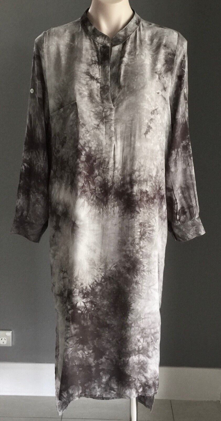 PINK DIAMOND Kaftan Dress Grey Black Tie Dye Tab Sleeves Chest Pocket M 12 NEW