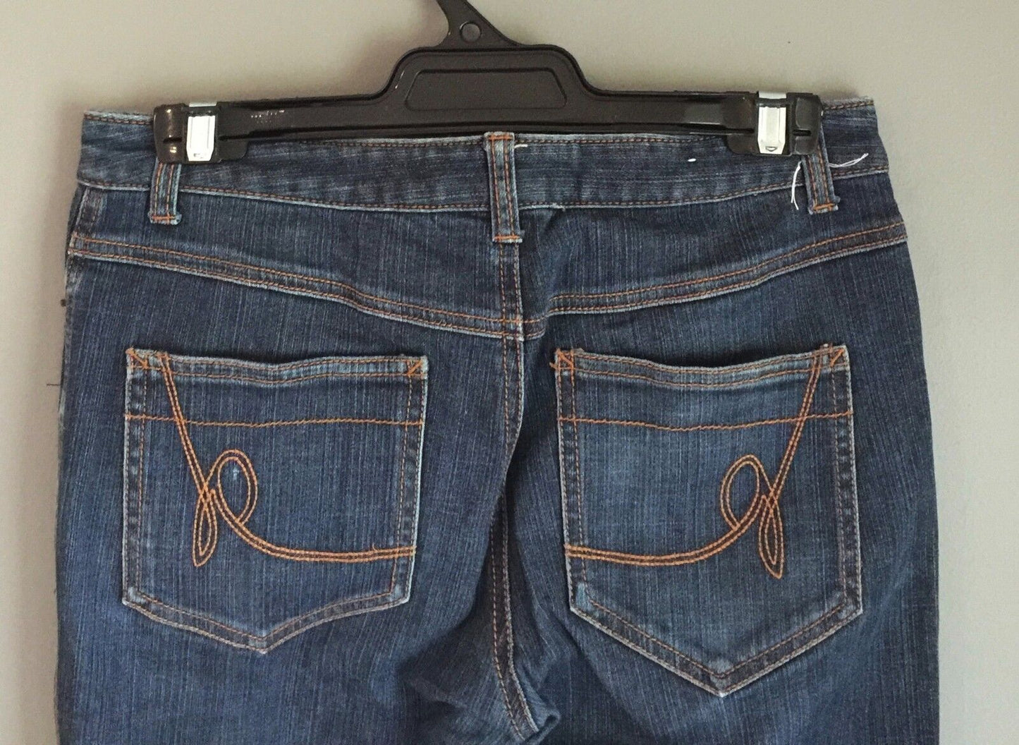 GIORDANO Jeans Blue Denim Straight Leg Denim Jeans Ladies Size 27 Casual Basics