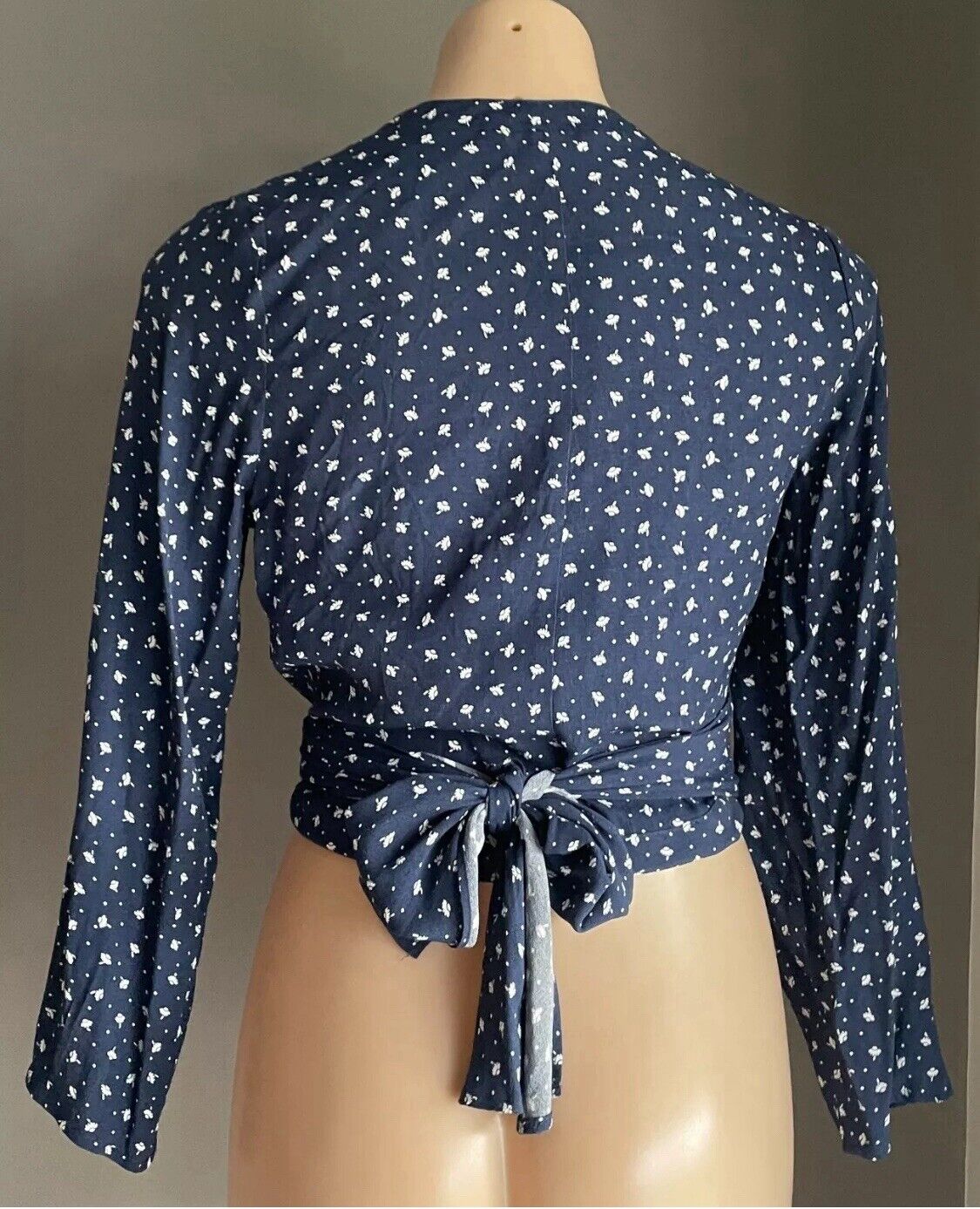 ROLLA'S Delilah Top Blue White Dandelion Print Wrap Blouse ROLLAS Size S 10