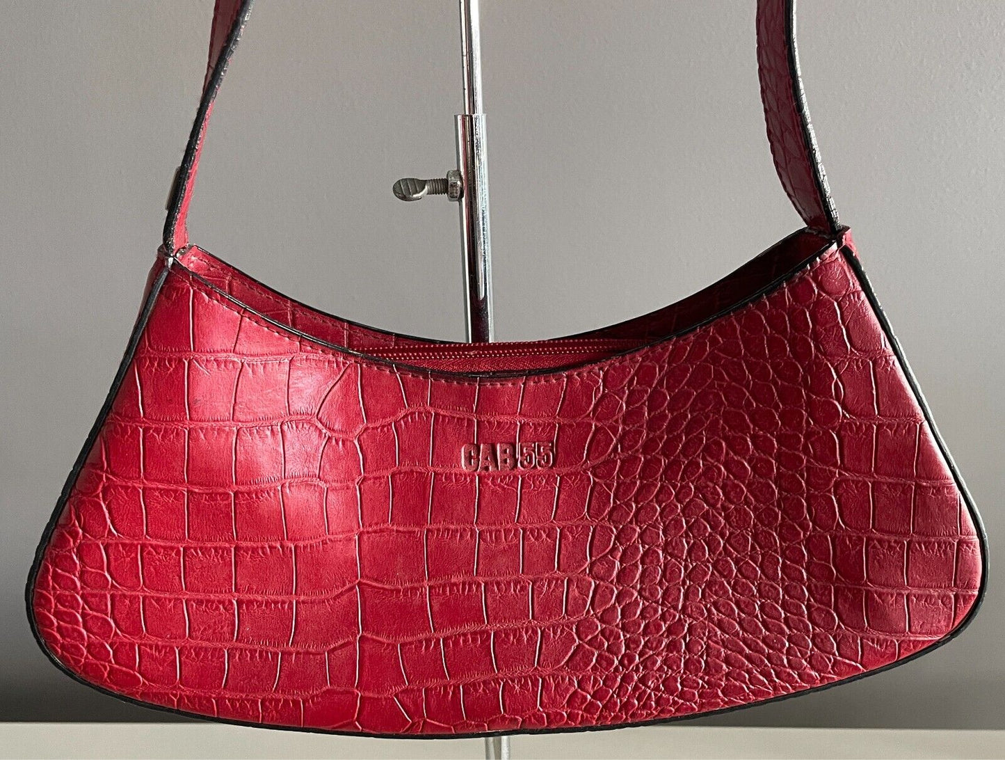 CAB 55 Shoulder Bag Burgundy Pleather Croc Print Handbag 1990's Vintage
