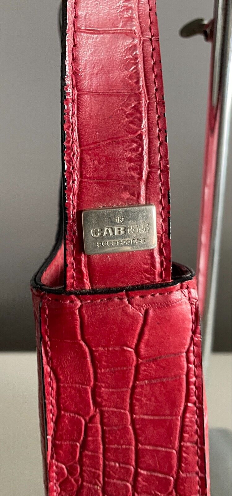 CAB 55 Shoulder Bag Burgundy Pleather Croc Print Handbag 1990's Vintage