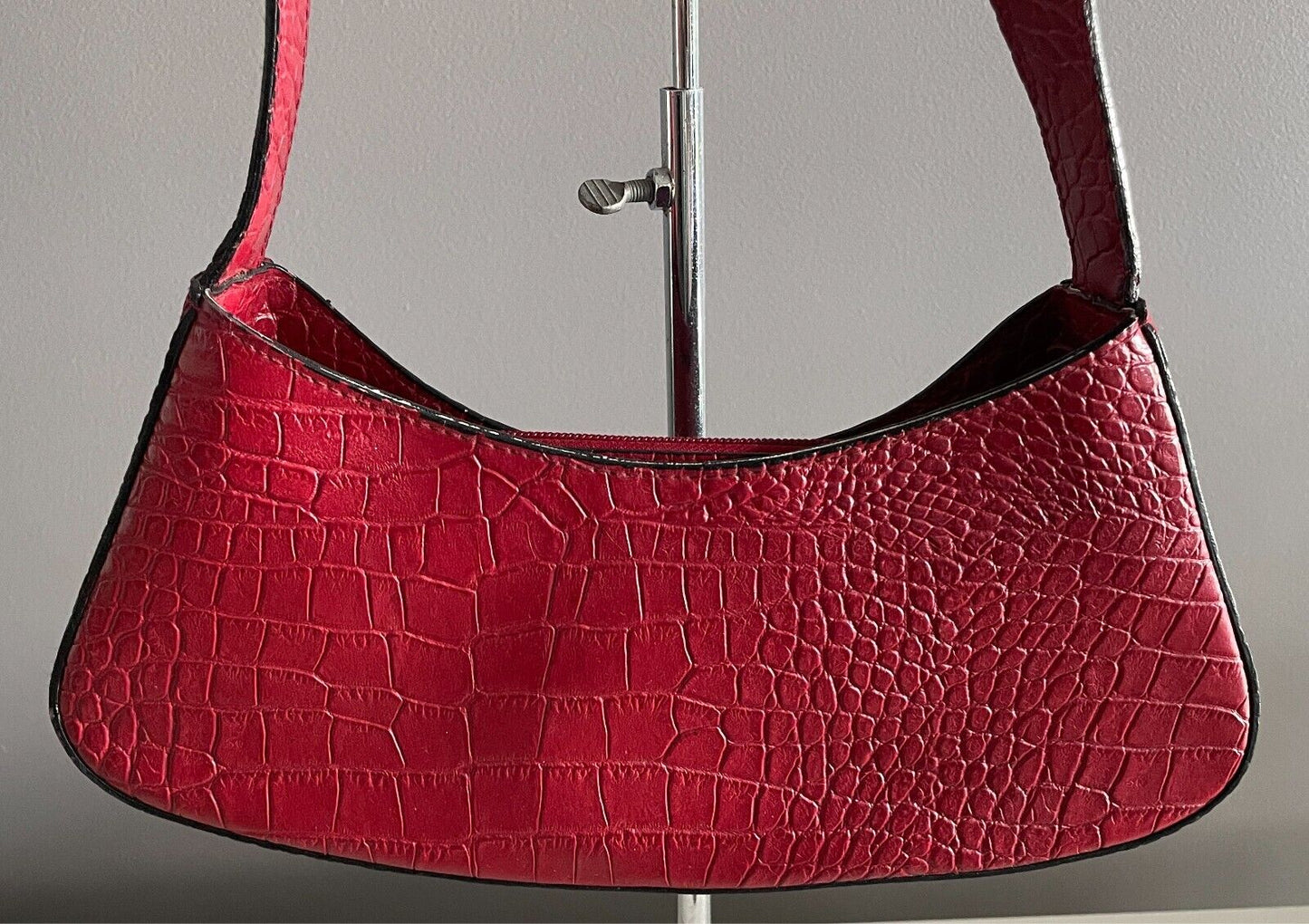 CAB 55 Shoulder Bag Burgundy Pleather Croc Print Handbag 1990's Vintage