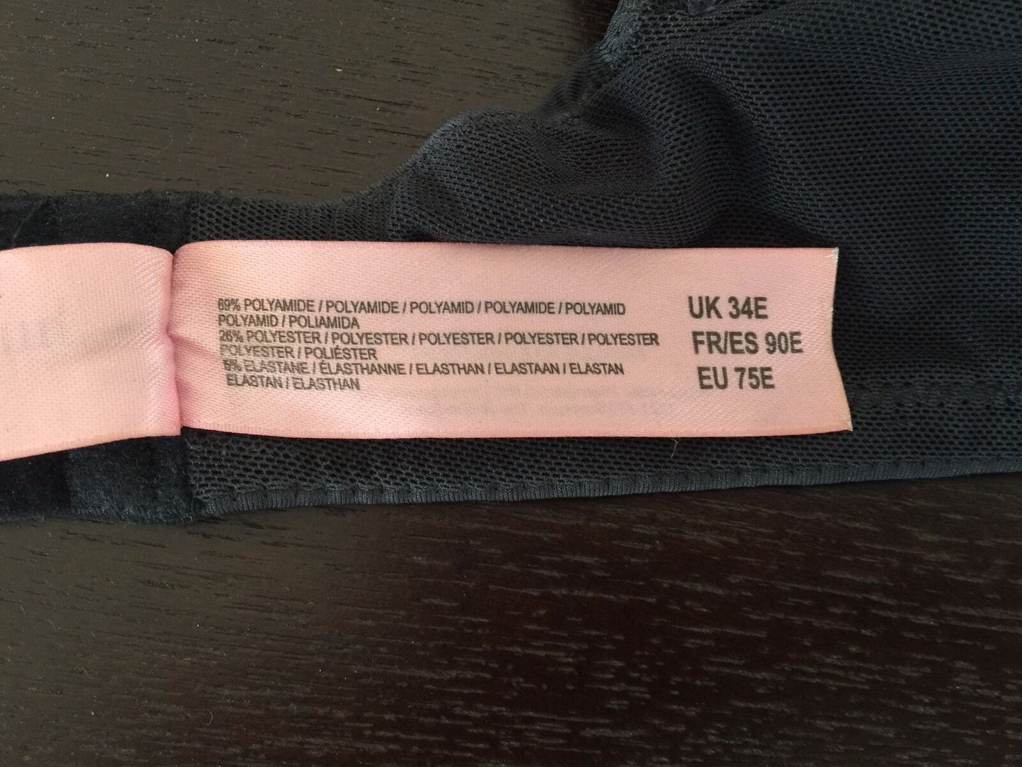 HUNKEMOLLER Bra Black Smooth Cup Full Coverage Underwire Size UK 34E NEW