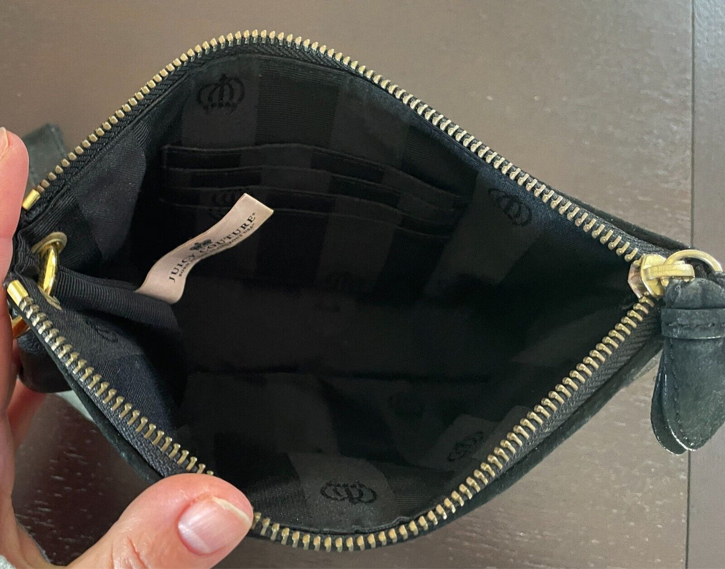 JUICY COUTURE Black Leather Wristlet Wallet Clutch Bag Gold Tone Hardware