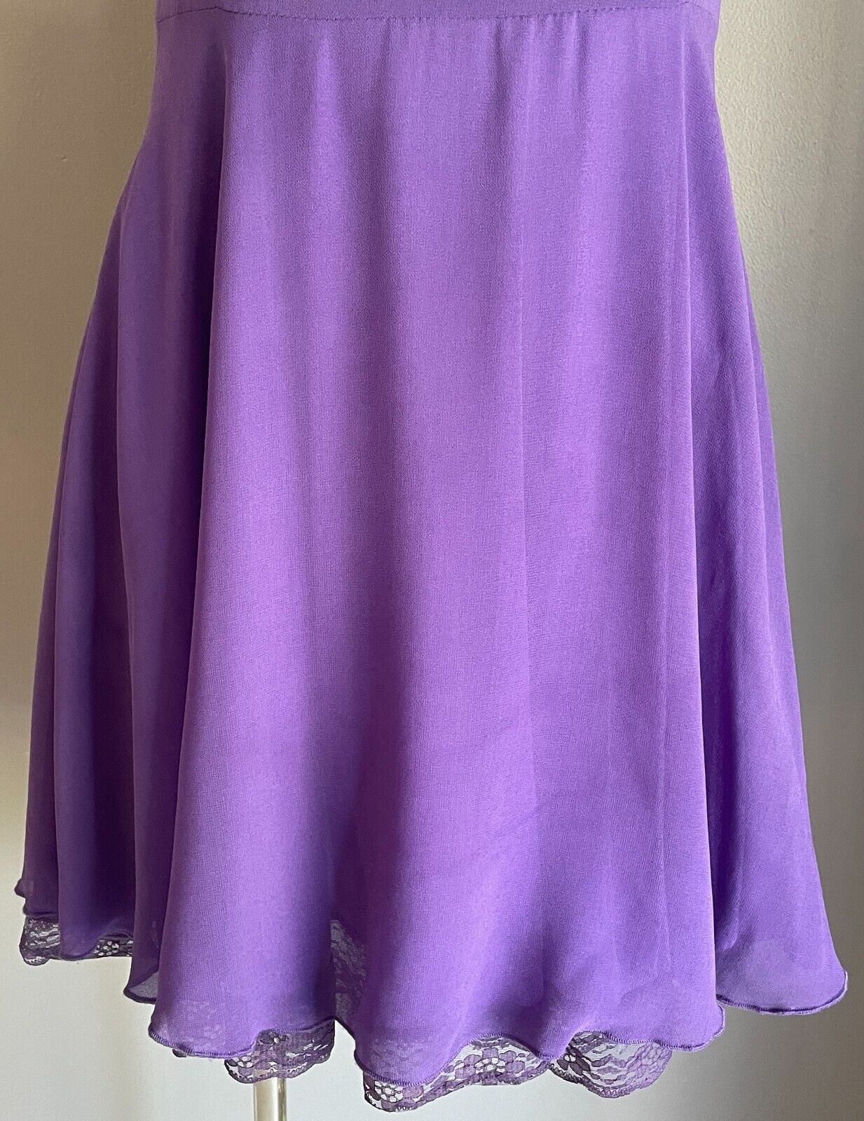 MEMORYME Purple Sheath Dress Cap Sleeves Short Length Lace Trim Hem Size S 8 NEW