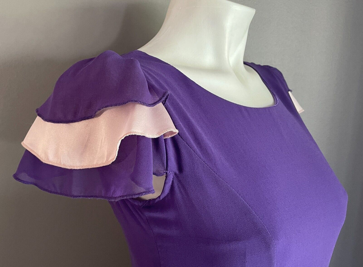 MEMORYME Purple Sheath Dress Cap Sleeves Short Length Lace Trim Hem Size S 8 NEW
