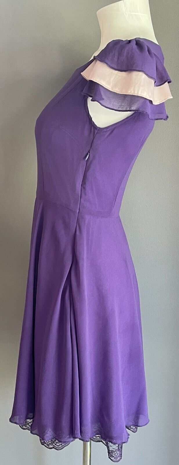 MEMORYME Purple Sheath Dress Cap Sleeves Short Length Lace Trim Hem Size S 8 NEW