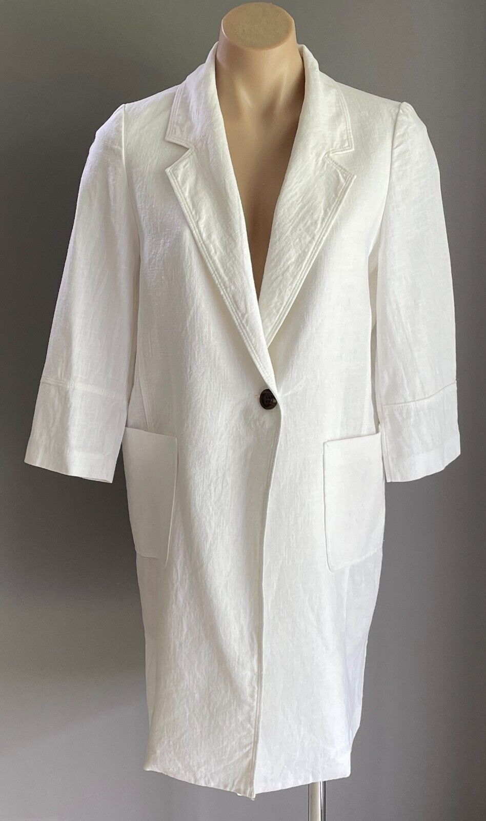 BENNY BLUE  White 3/4 Sleeve Long Coat Jacket Unlined Size 14 Pockets 1 Button