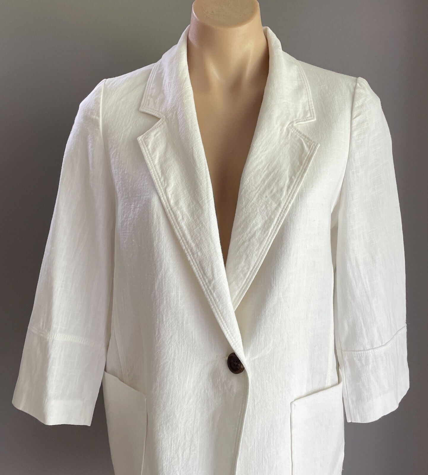 BENNY BLUE  White 3/4 Sleeve Long Coat Jacket Unlined Size 14 Pockets 1 Button