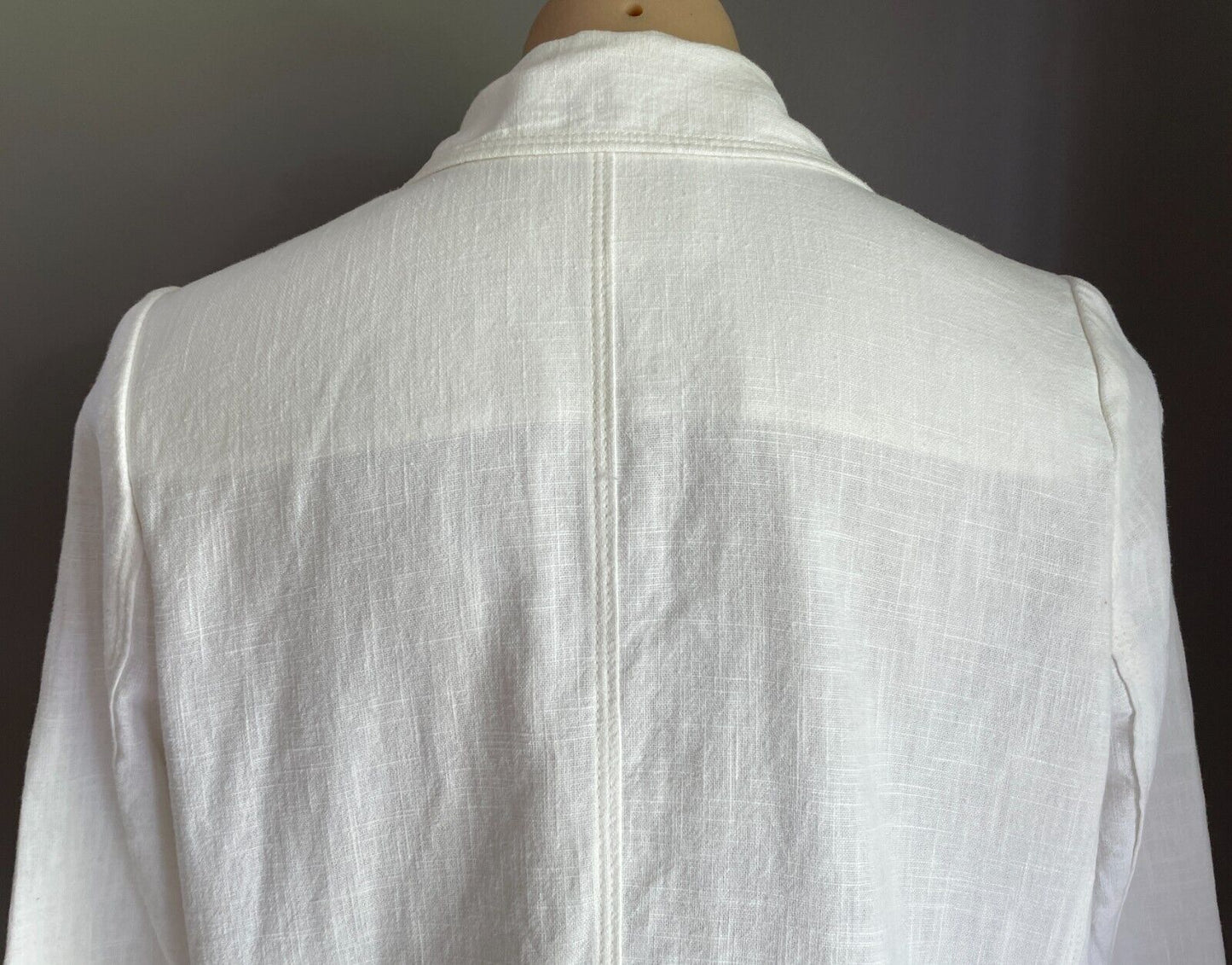 BENNY BLUE  White 3/4 Sleeve Long Coat Jacket Unlined Size 14 Pockets 1 Button