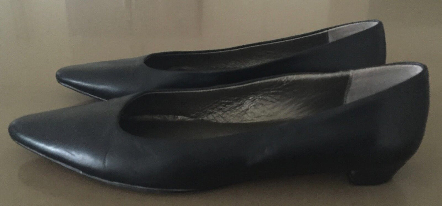 WITTNER "P-Antgonie" Court Shoes Black Leather Ladies Size 36.5 1950's chic