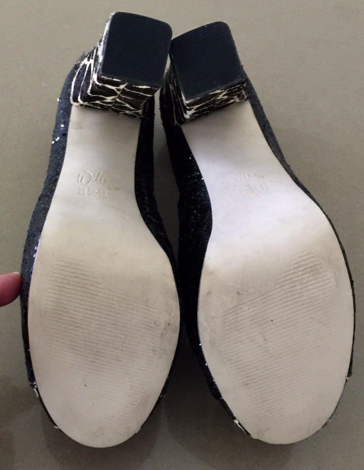 WITTNER "Suffix" Shoes Black Glitter & Giraffe Hair on Hide Pumps Ladies Size 41