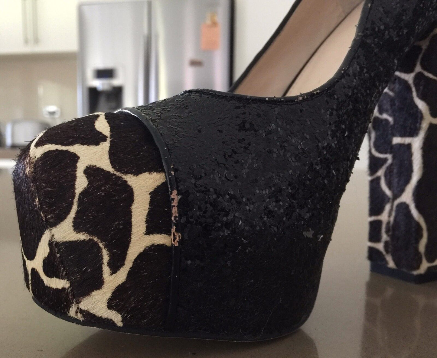 WITTNER "Suffix" Shoes Black Glitter & Giraffe Hair on Hide Pumps Ladies Size 41
