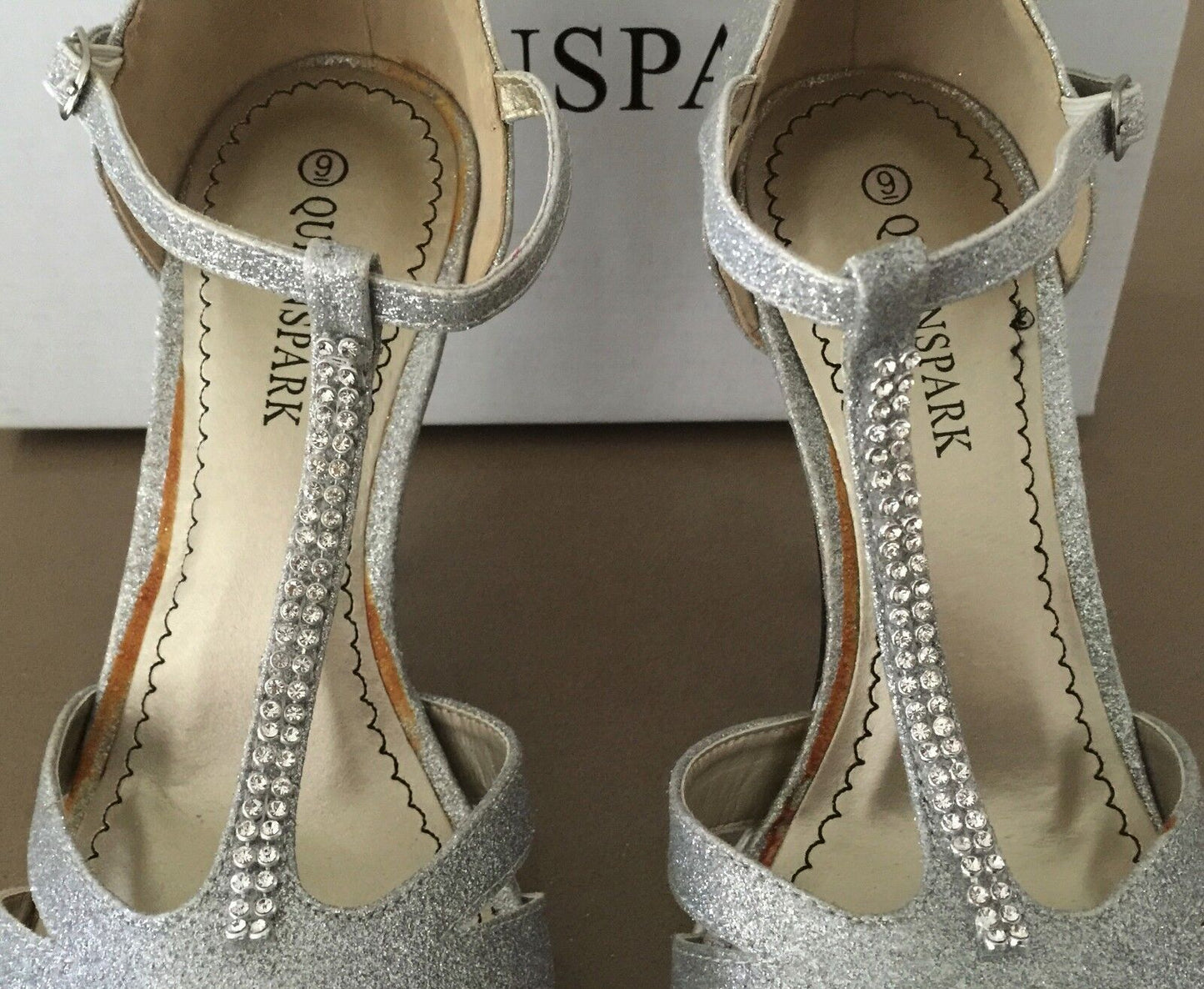 QUEENSPARK Shoes Glitzy T-bar Silver Open Toe Stiletto Heels Pumps Size 9 NEW