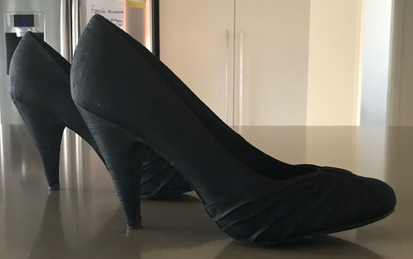 ROCKET DOG High Heel Pumps Black Fabric Upper Shoes Ladies Size 8.5M Stiletto