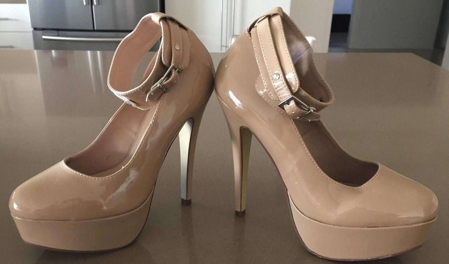 VERALI Shoes Patent Pleather Beige Platform Pumps w Ankle Straps Size 8 Sexy