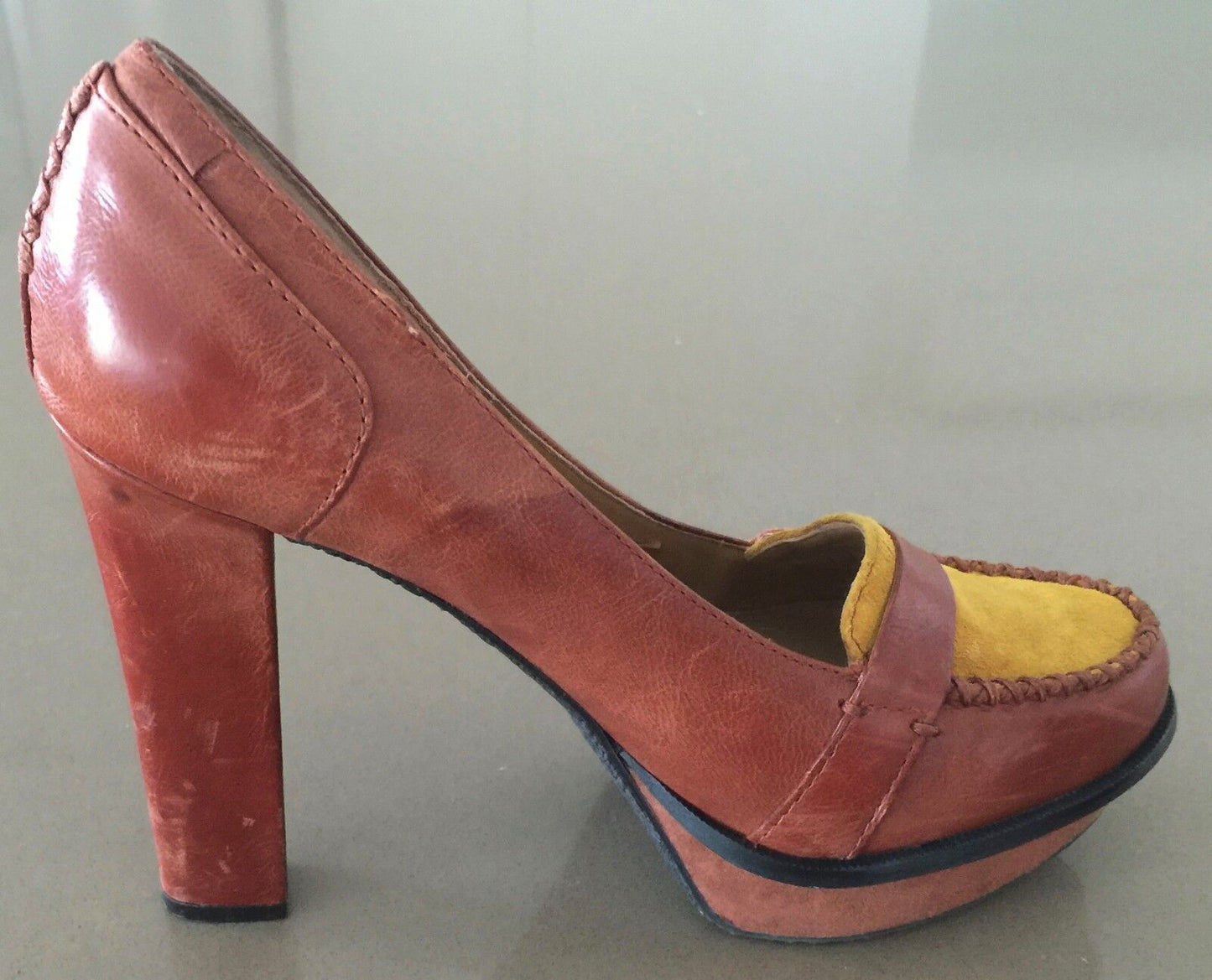 NINE WEST "Unmixed" Shoes Tan & Mustard Leather Loafer Style Pumps Size 5.5 NEW