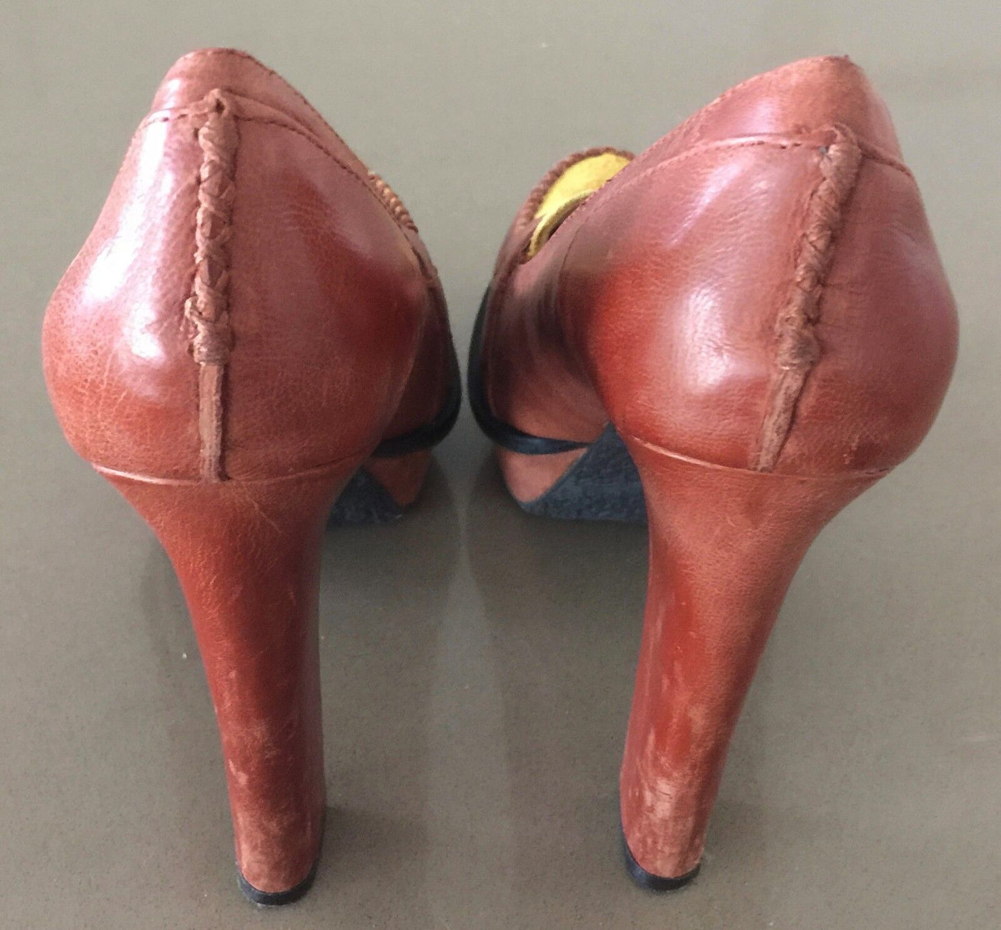 NINE WEST "Unmixed" Shoes Tan & Mustard Leather Loafer Style Pumps Size 5.5 NEW