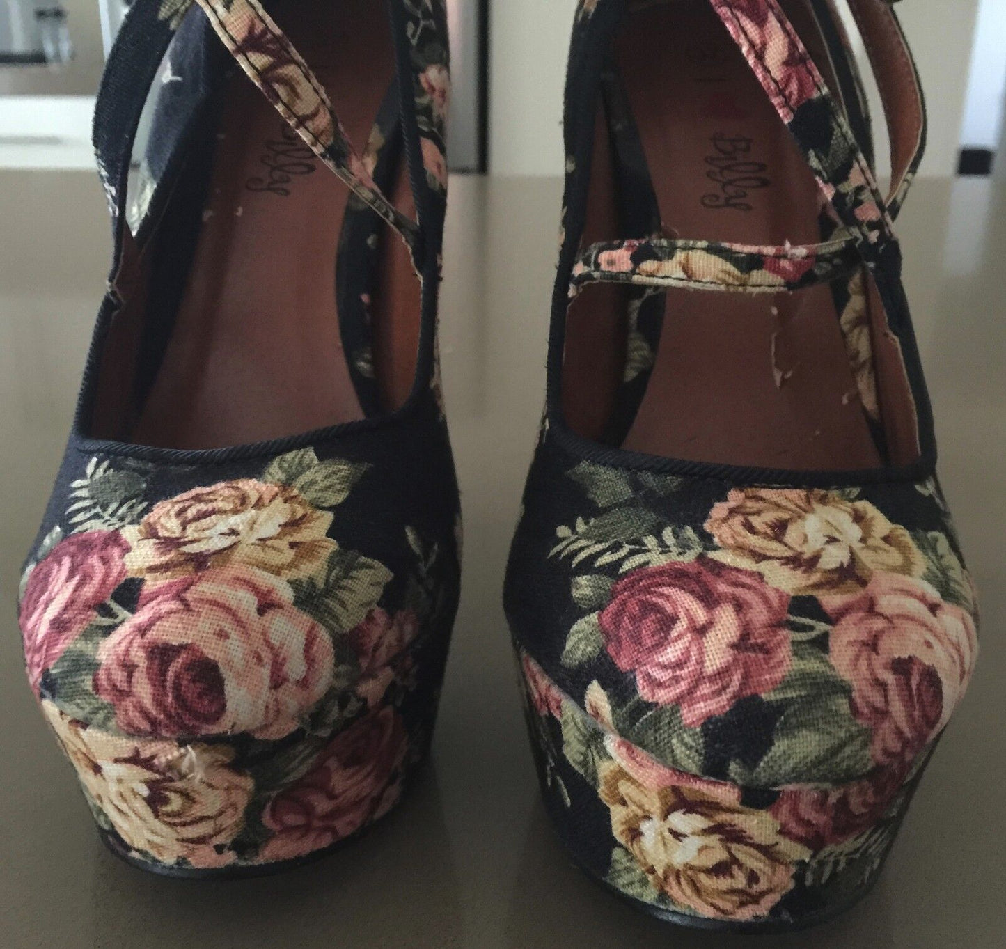 I LOVE BILLY Floral Canvas Ankle Strap Platform Pumps Shoes Size 37 Gorgeous!