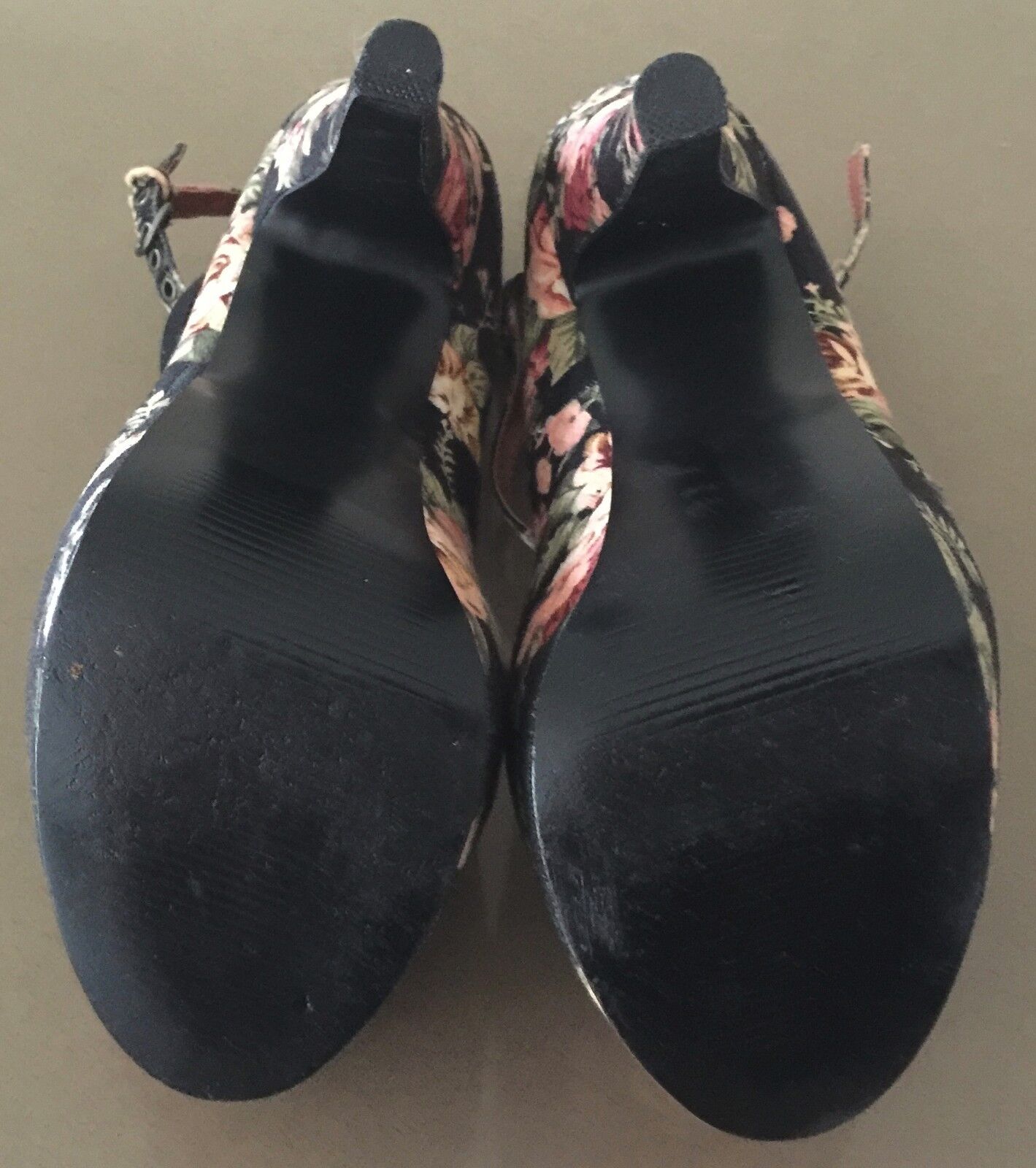 I LOVE BILLY Floral Canvas Ankle Strap Platform Pumps Shoes Size 37 Gorgeous!