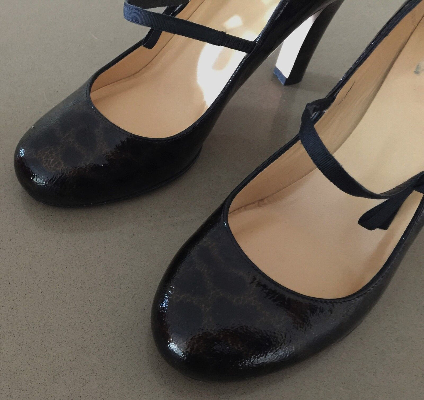 KATE SPADE NEW YORK "Lively" Dark Brown & Black Patent Leather Pumps Shoe Size7B