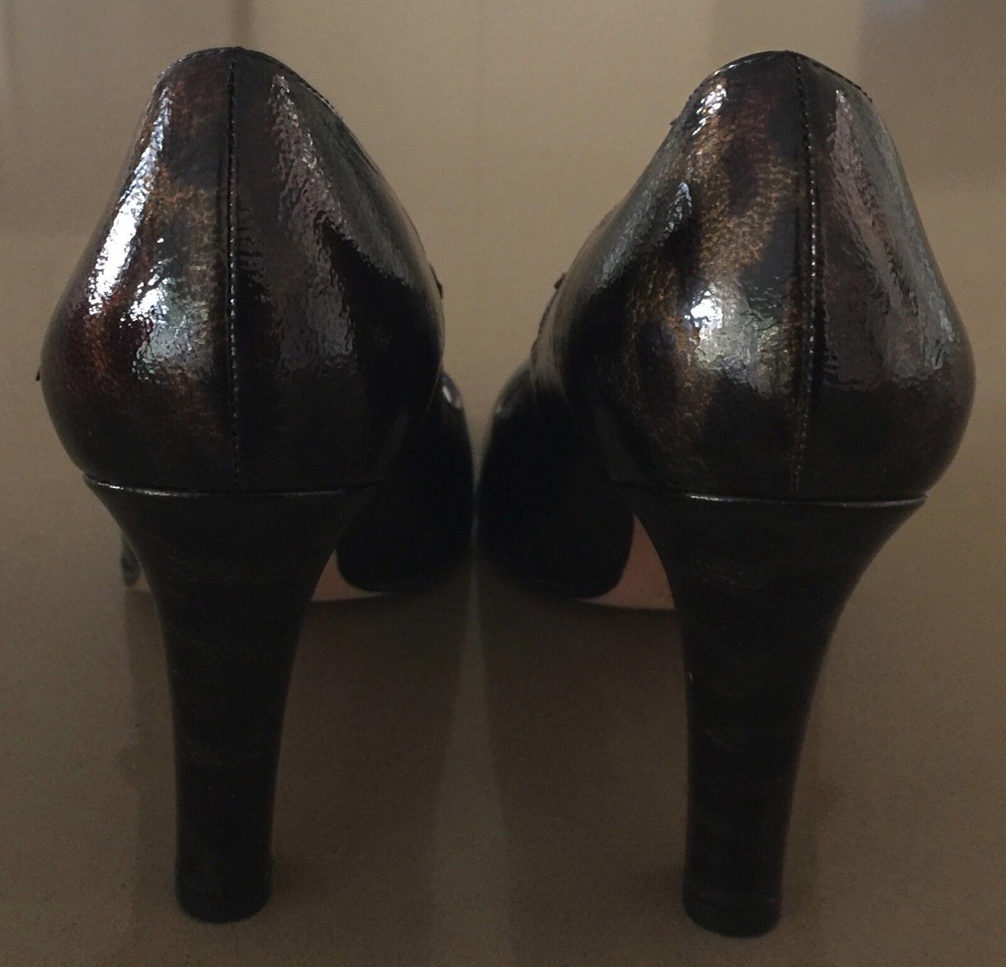 KATE SPADE NEW YORK "Lively" Dark Brown & Black Patent Leather Pumps Shoe Size7B