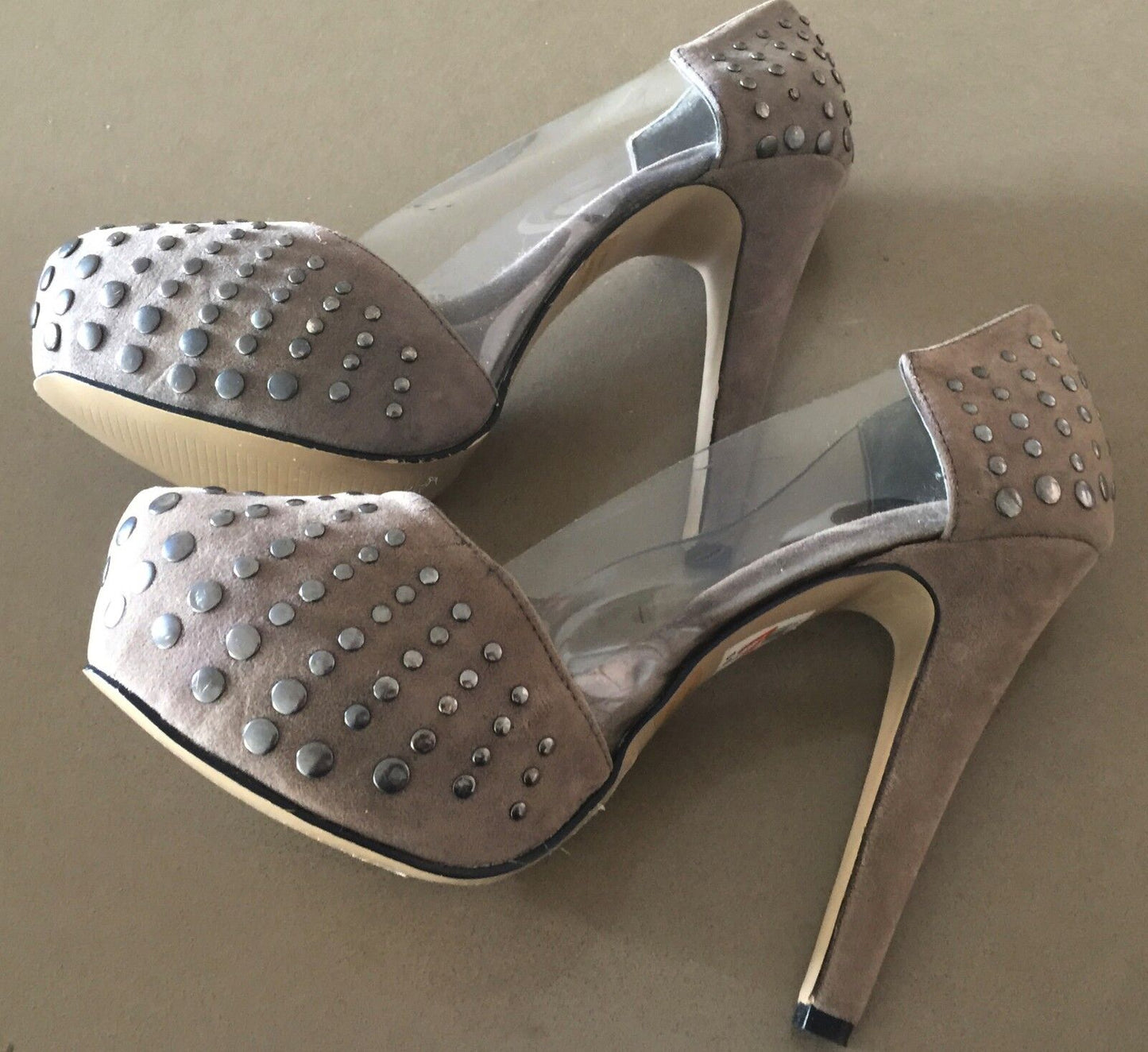 CHARLOTTE RUSSE Taupe Faux Suede Studded Platform Pumps High Heel Shoes Size 6