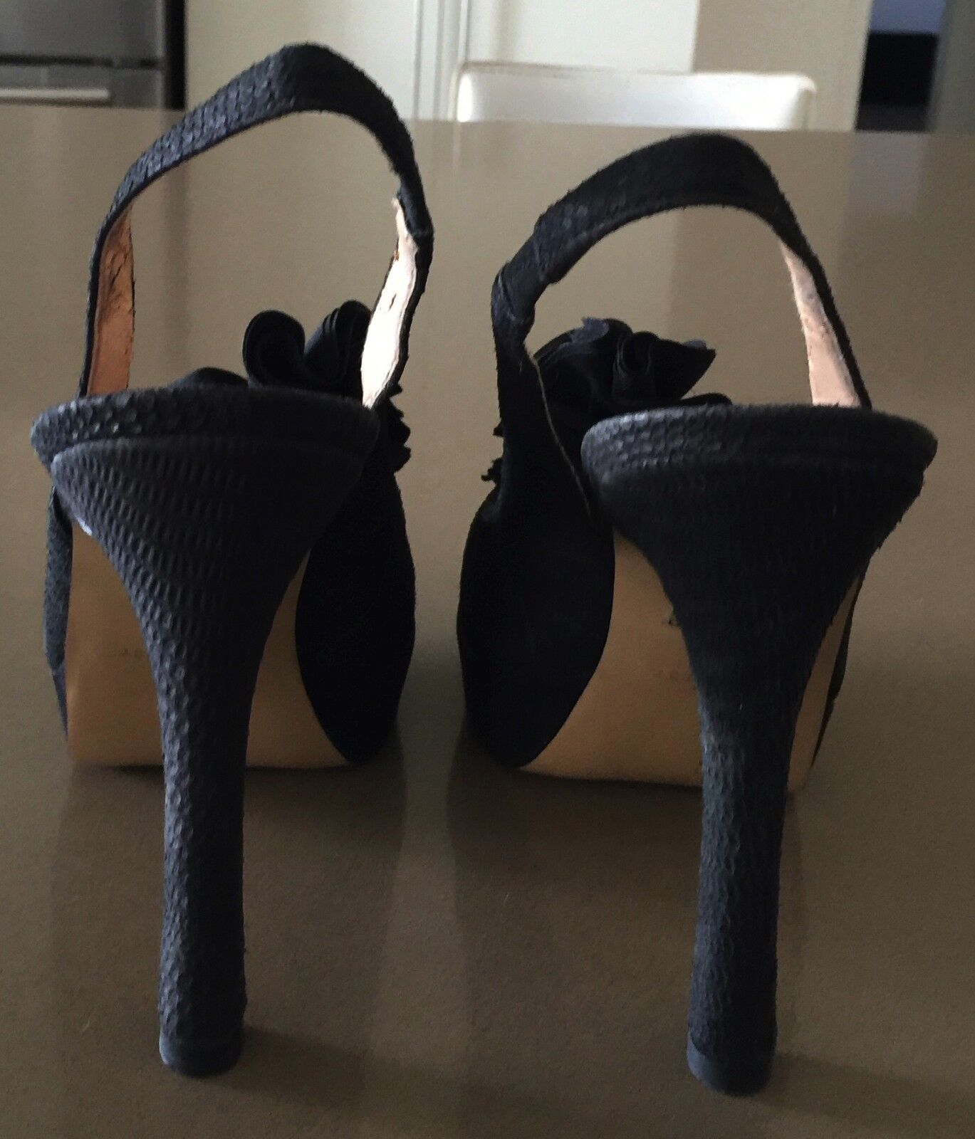 NINE WEST "Qutiepie" Sling Back Shoes Black Snake Print Leather Pumps Size 6M