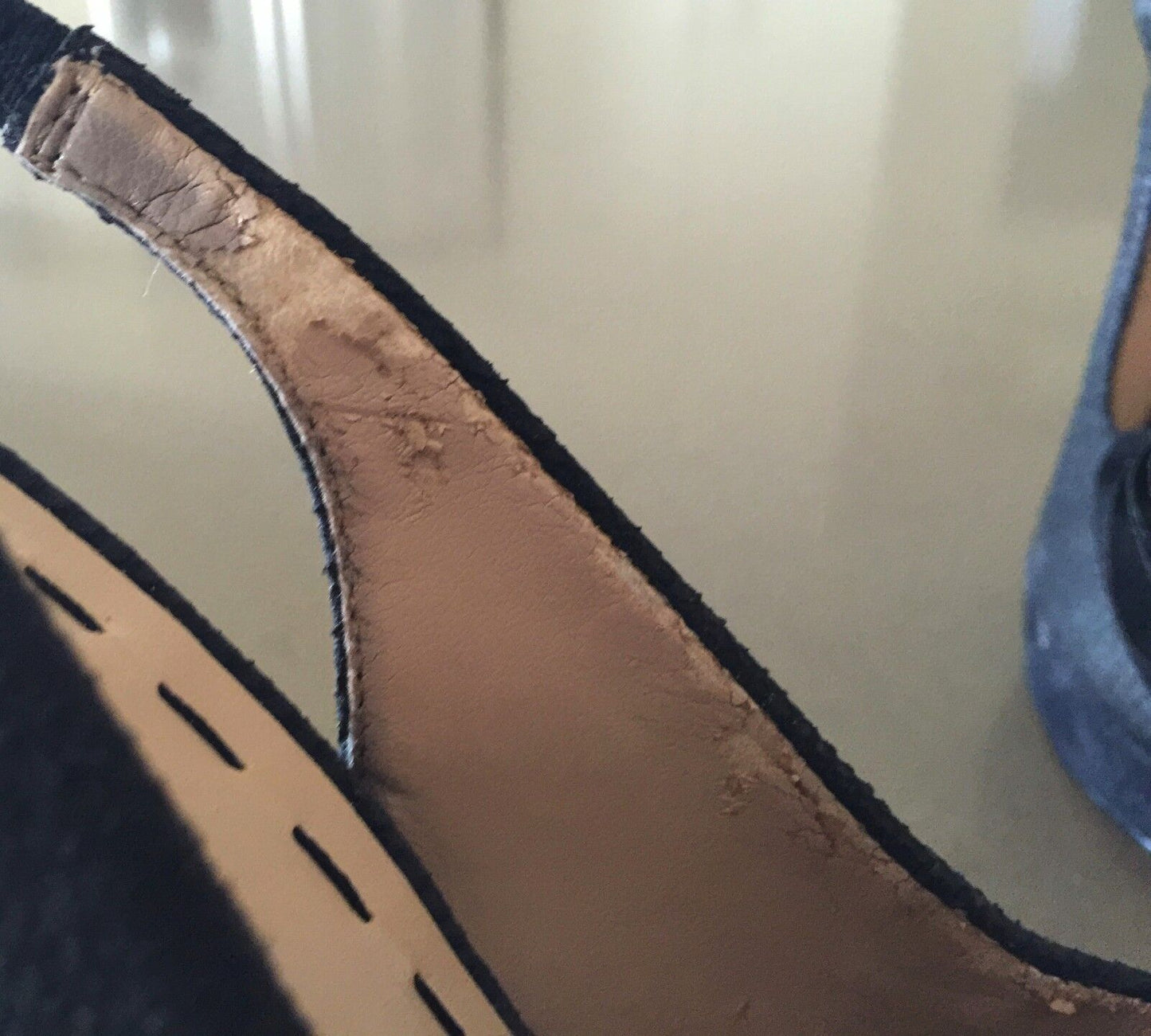 NINE WEST "Qutiepie" Sling Back Shoes Black Snake Print Leather Pumps Size 6M