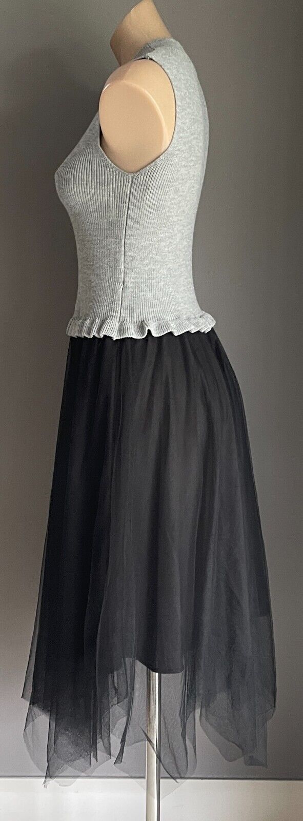 LIAN HU DIE Dress Grey Marl Sleeveless Knit Bodice Black Tulle Skirt Size S 10