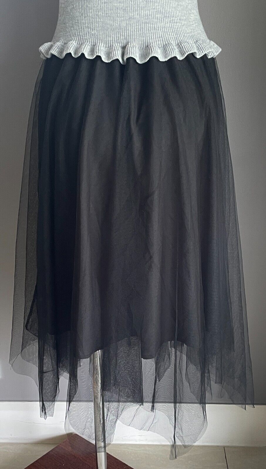 LIAN HU DIE Dress Grey Marl Sleeveless Knit Bodice Black Tulle Skirt Size S 10