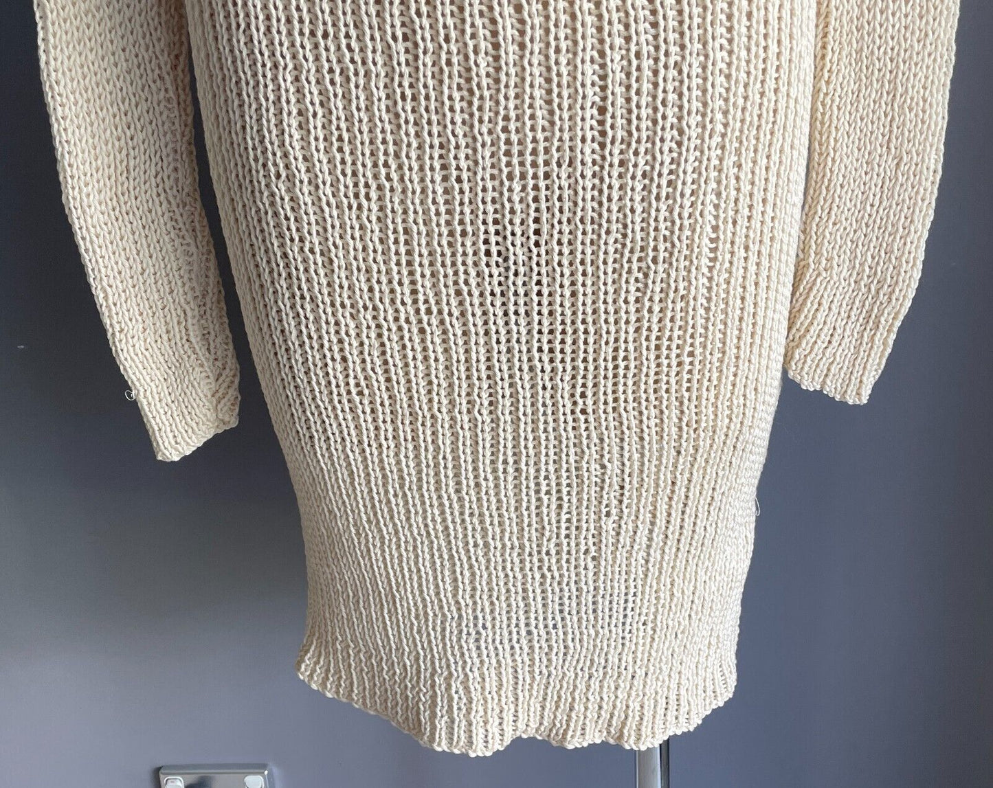 DANIELLE CHIEL Knit Dress Cream Hand  Long Sleeves Size 10 12 Luxury Brand Rare