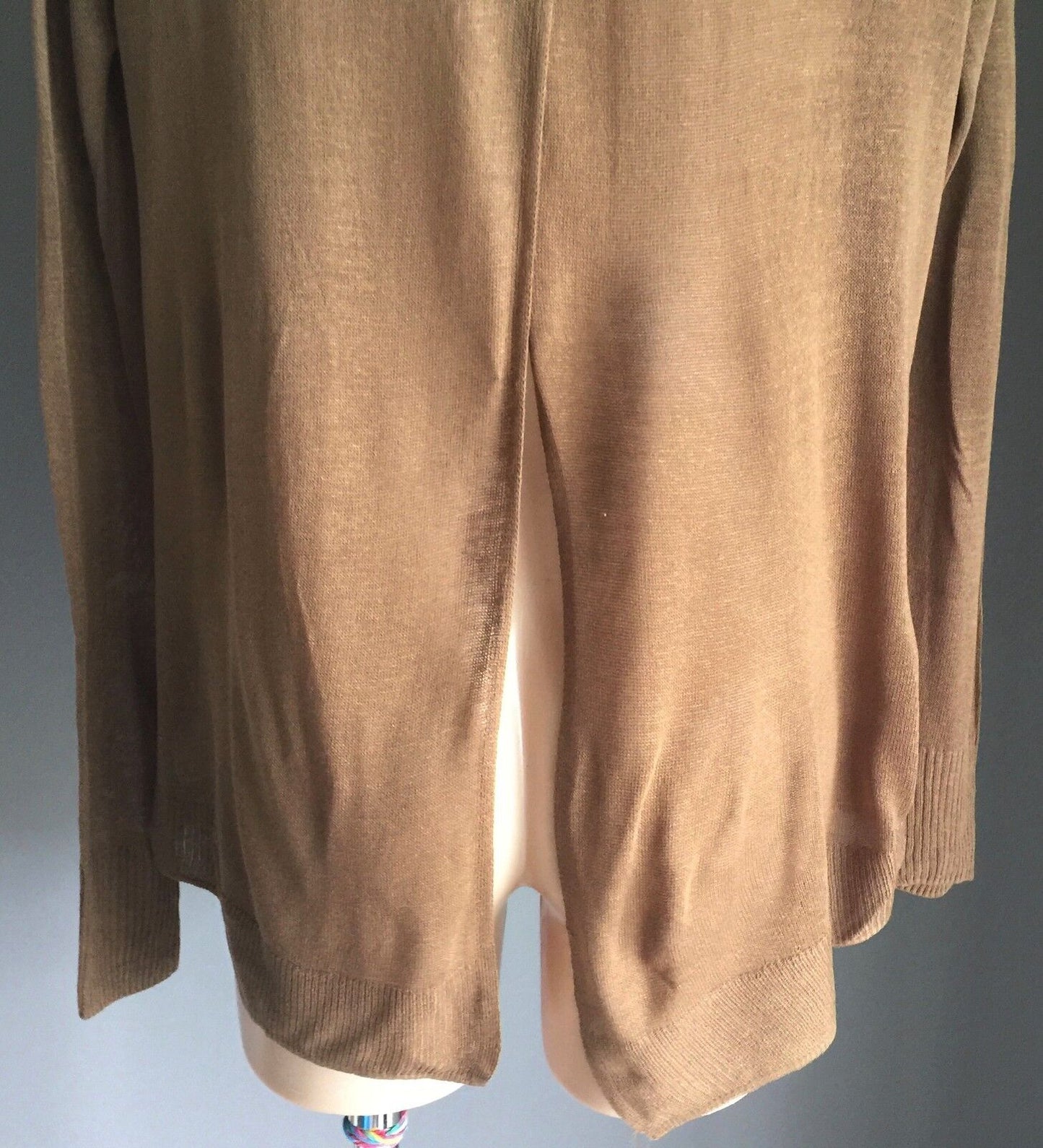 GLASSONS Jumper Brown Khaki Fine Knit Slit Back Long Sleeve Size XS 8 10 NEW