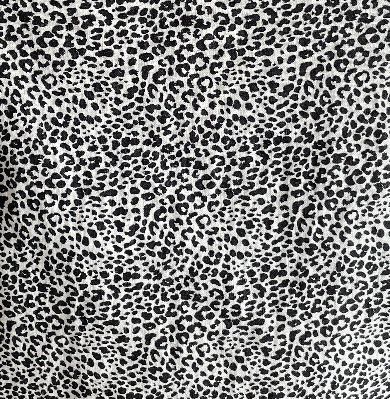 GLASSONS Top Black & White Cheetah Print Sleeveless Open Tie Back Size 10 NEW