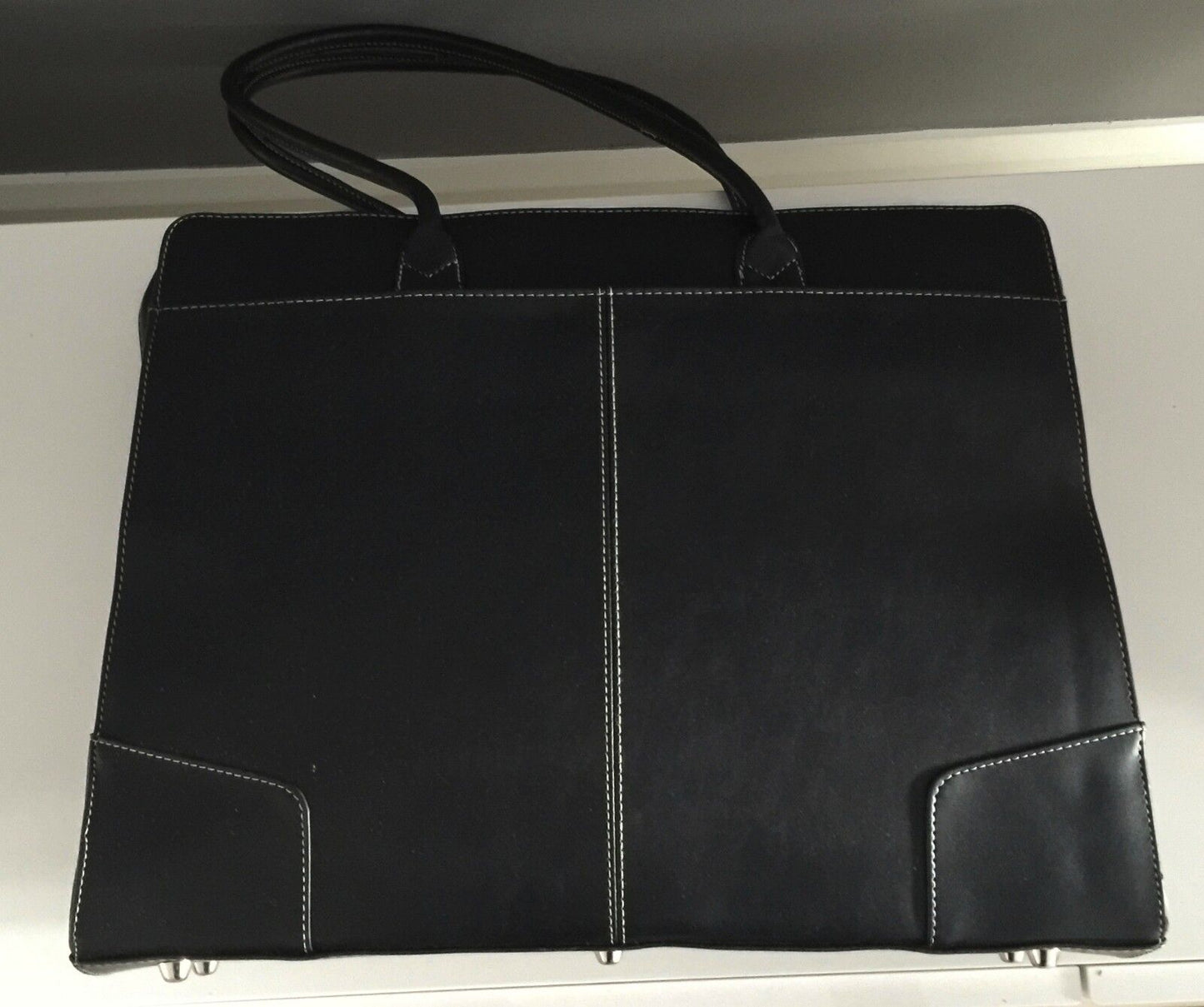Shoulder Ba TARGUS LapTop Briefcase Black Pleather & White Stitching Ladies