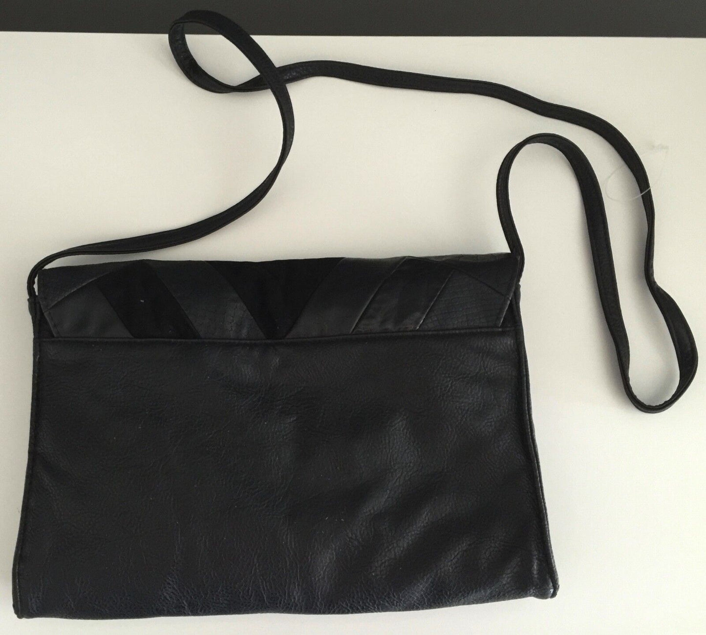 SPORTSGIRL Shoulder Bag Black Pleather Envelope Classic Retro Gem
