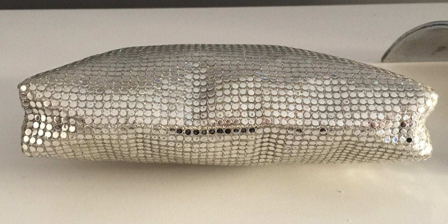 LANZA Italian Handbag Designed Silver Mesh Frame Bag Purse Vintage