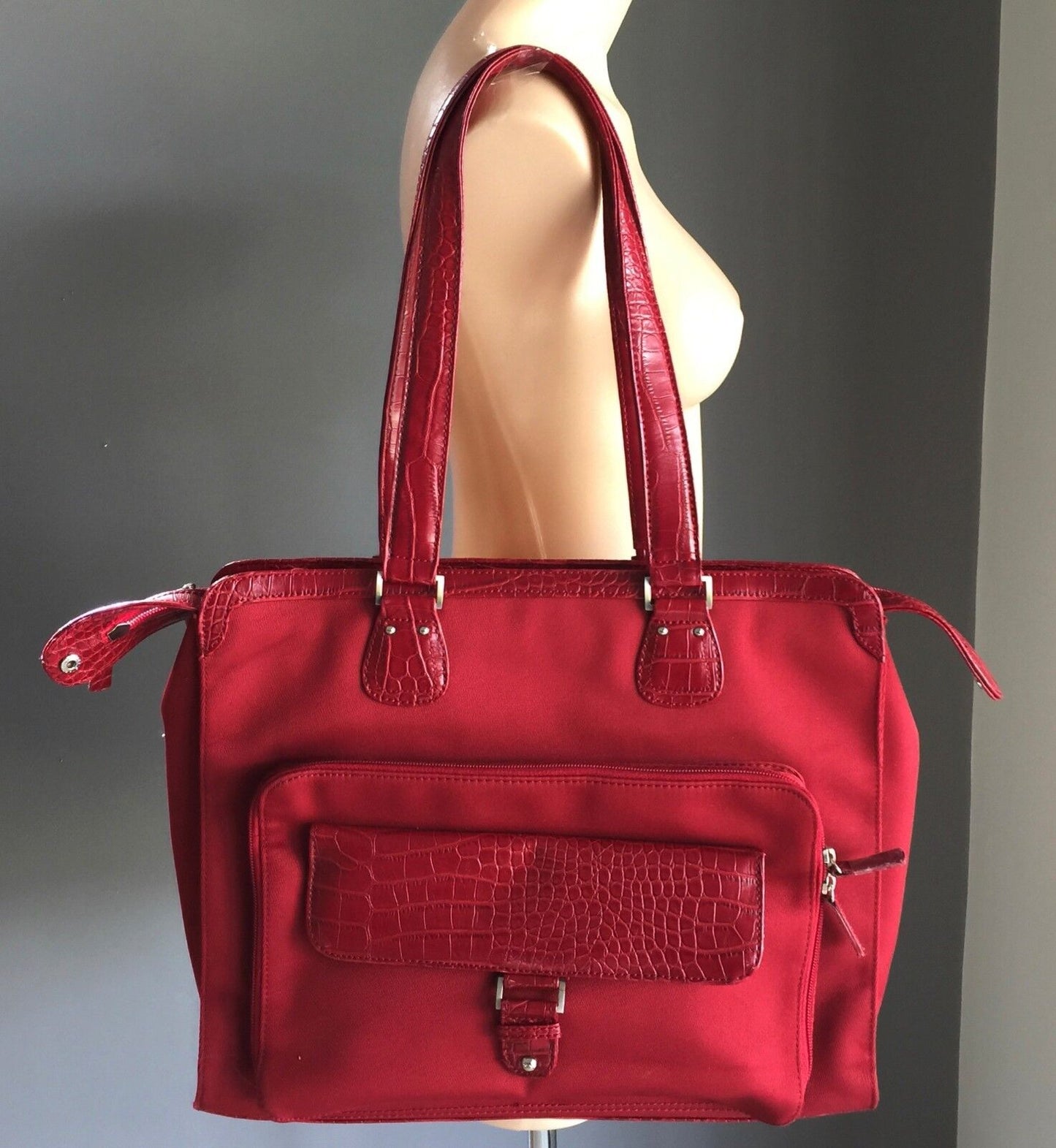 TARGUS "Simone" Red Tote Briefcase Top Load Laptop Canvas Pleather Trim Bag NEW