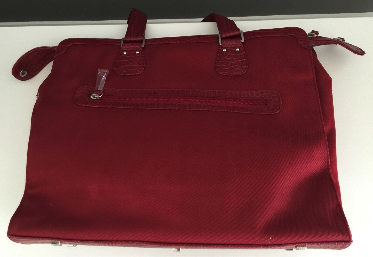 TARGUS "Simone" Red Tote Briefcase Top Load Laptop Canvas Pleather Trim Bag NEW