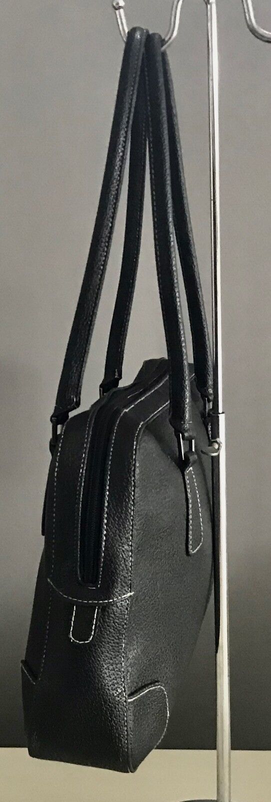 CELLINI Sport Pleather Handbag Black Grain Look Tote Handles Gorgeous