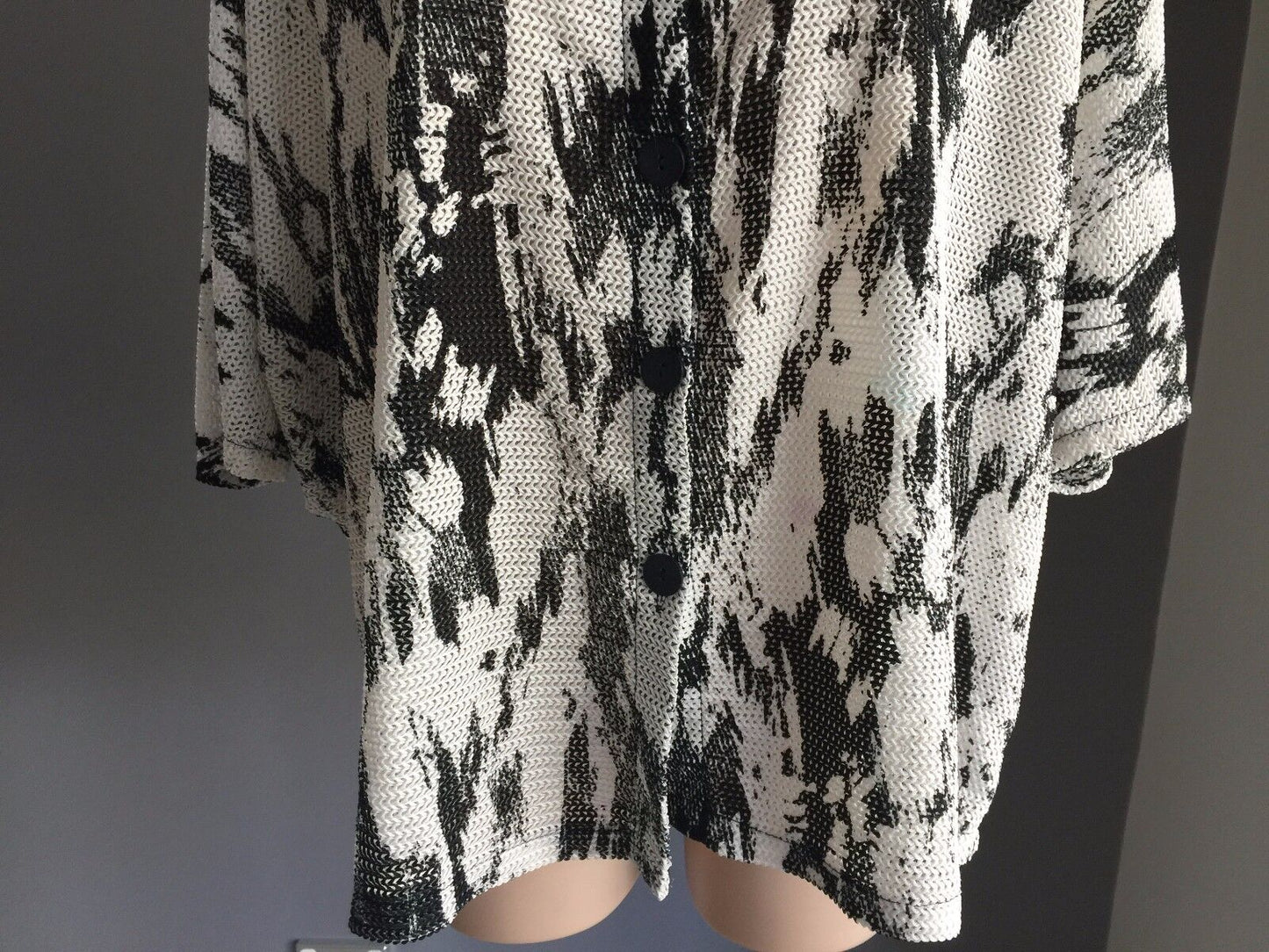 YOULIM DESIGN Australia Kimono Top White & Black Blouse Plus Size 20 22 NEW