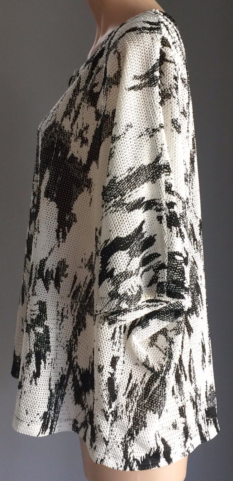 YOULIM DESIGN Australia Kimono Top White & Black Blouse Plus Size 20 22 NEW
