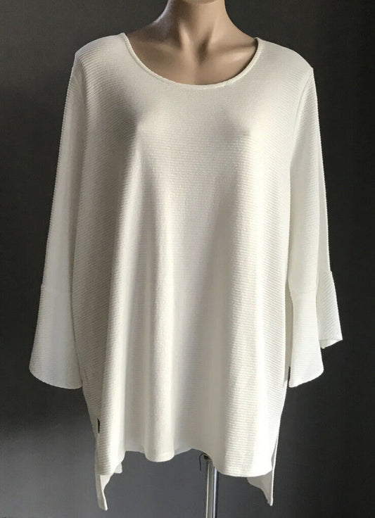 VIRTUELLE TAKING SHAPE Top Off White Textured Fabric Bell Sleeve Plus XL 24 NEW