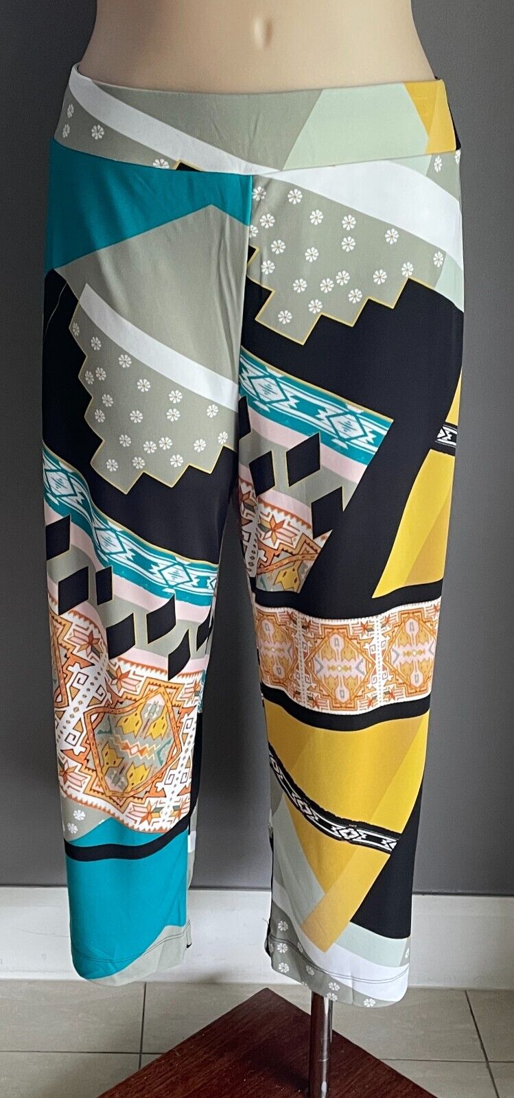 TS Lounge Pants Colourful "Aztec" Print Elastic Waist Stretch Wide Leg Sz 24 NEW