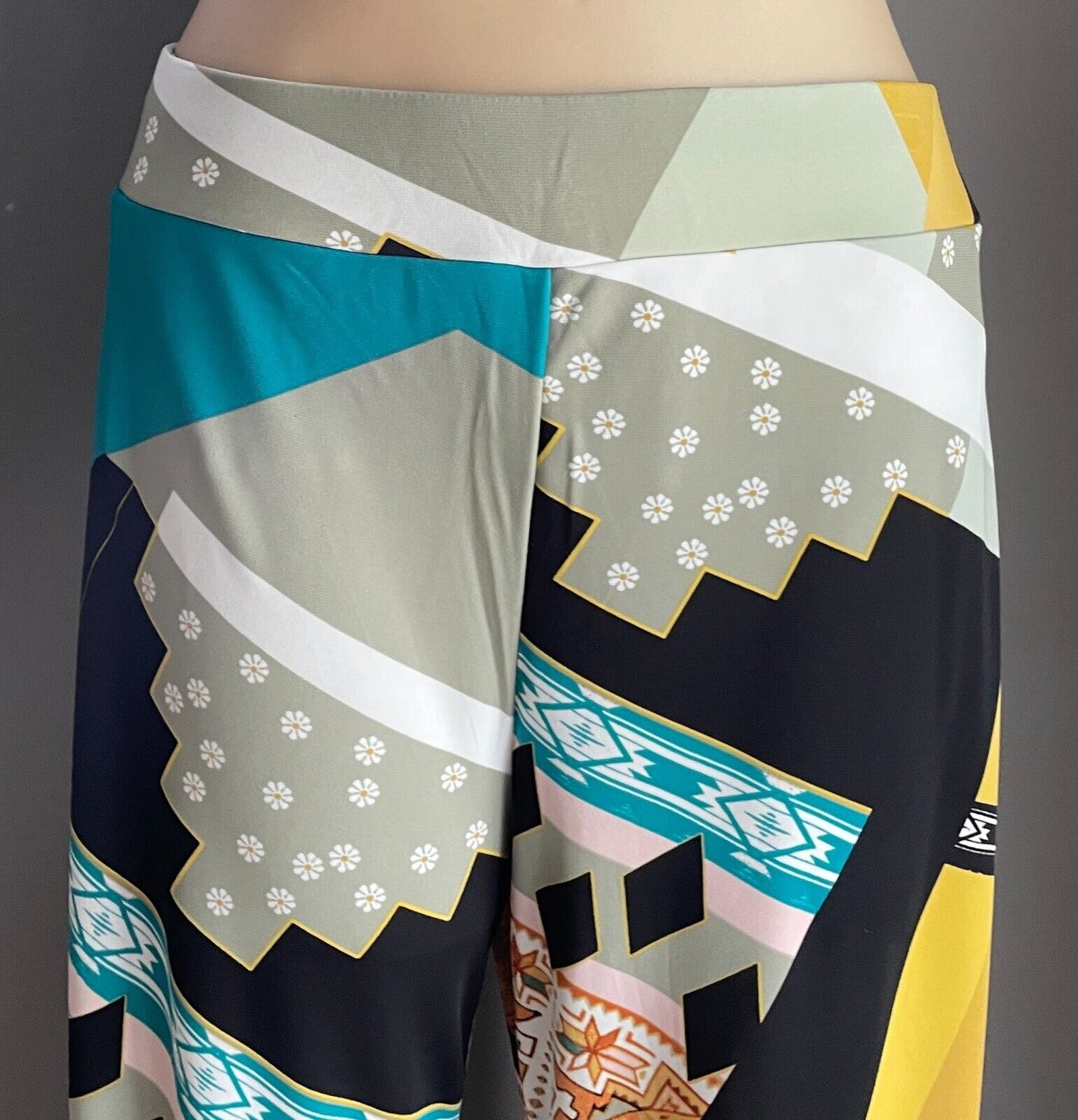 TS Lounge Pants Colourful "Aztec" Print Elastic Waist Stretch Wide Leg Sz 24 NEW